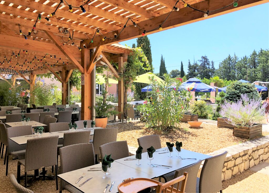 terrasse residence vaison la romaine